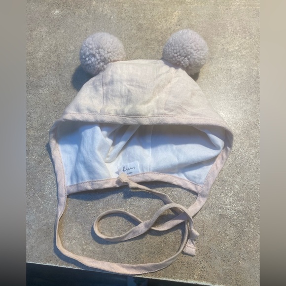 Briar bear hat - Picture 1 of 4